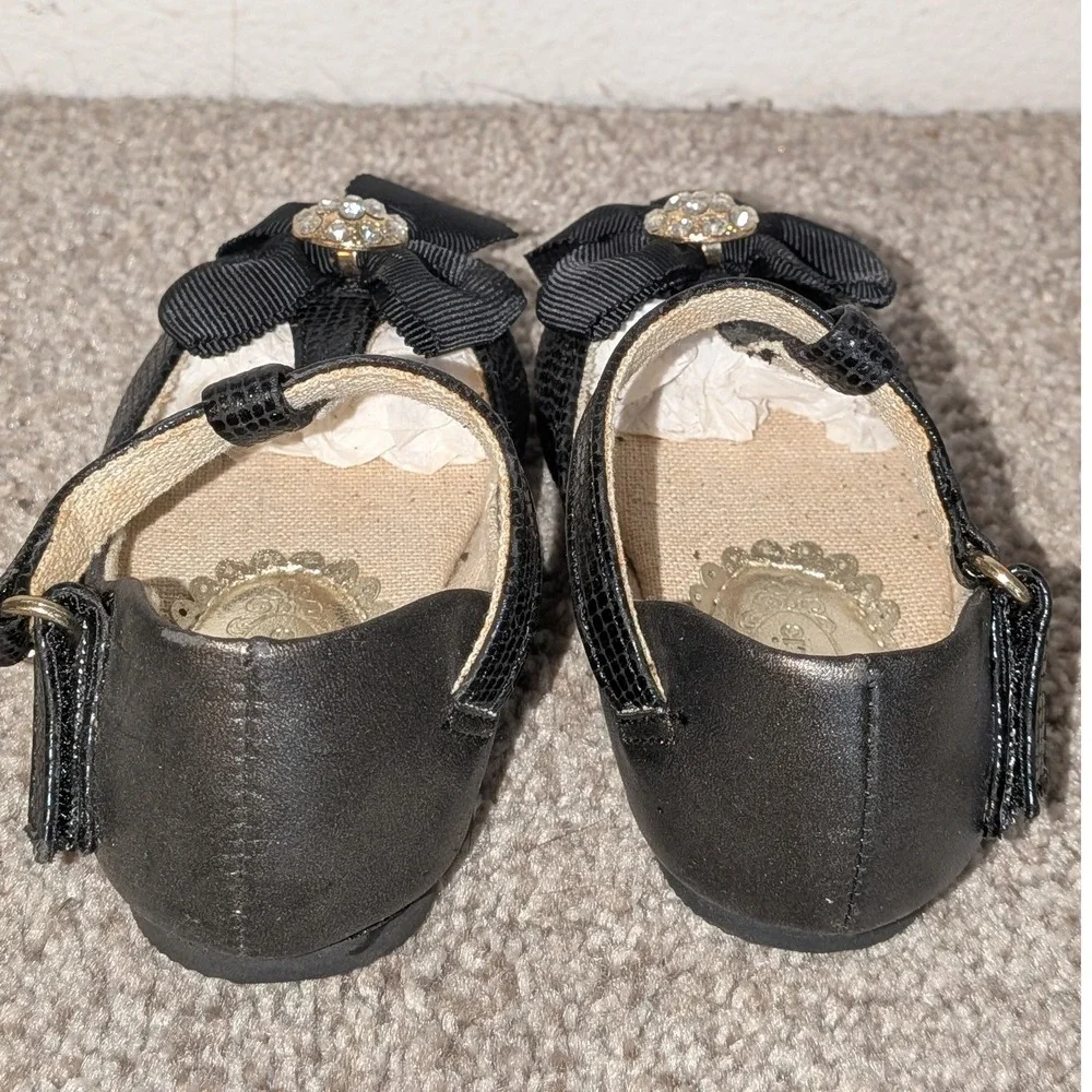 Joyfolie Toddler Girls Black T-Strap Mary Jane Flats with Bows Size 4 NEW‎